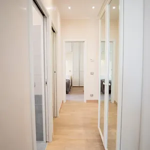 Noliday Riviera Luxury Sea Flat Appartamento