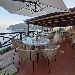 Hotel Palazzo Vescovile, Noli